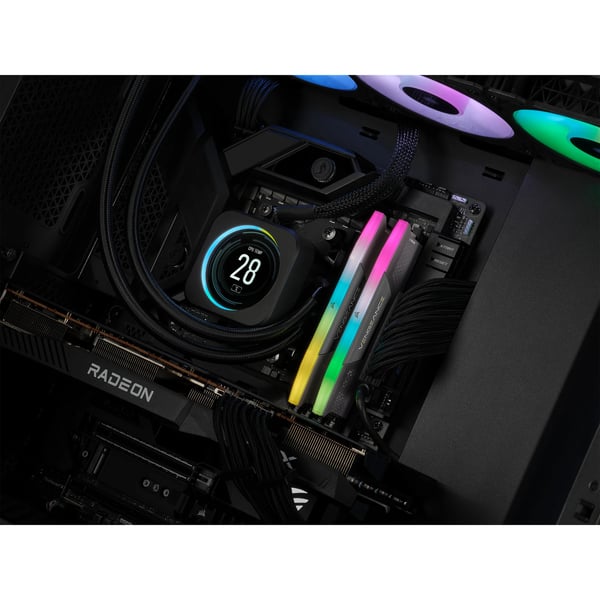 Corsair Vengeance RGB CMH64GX5M4B6000C36 hukommelsesmodul 64 GB 4 x 16 GB DDR5 288-pin DIMM