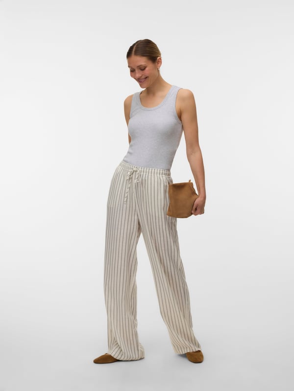 Vero Moda 10337154_7_1222320_65_1001 buks Hvid