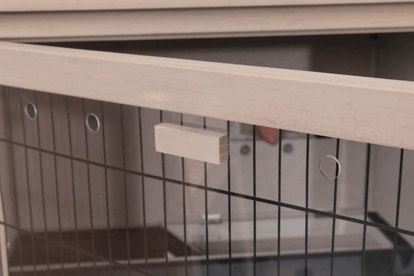 TRIXIE Small Animal Hutch with Insulation