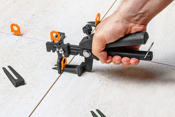 Pikkukuva 1 / 2: NEO tools 61-104 käsikäyttöinen laattaleikkuri