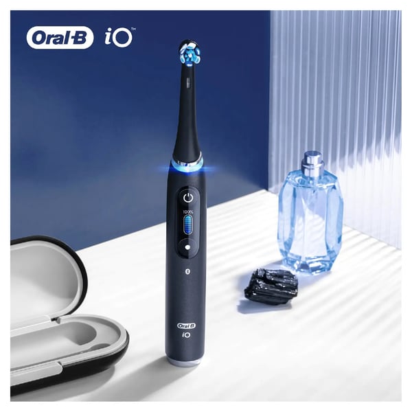Miniatyrbild 3 av 5: Oral-B iO Ultimate Clean 4 styck Svart