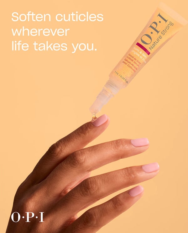 Pikkukuva 3 / 7: OPI Nature Strong Nails & Skin Kynsinauhan hoitotuote 7 ml