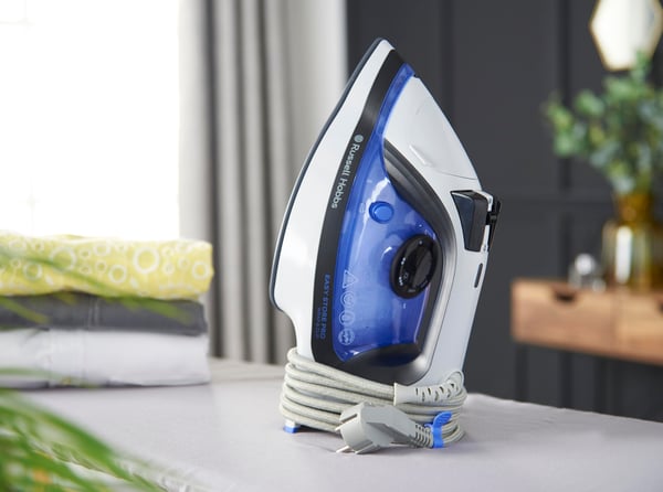 Russell Hobbs Wrap & Clip Höyrysilitysrauta Keraaminen pohjalevy 2400 W Musta, Sininen, Valkoinen