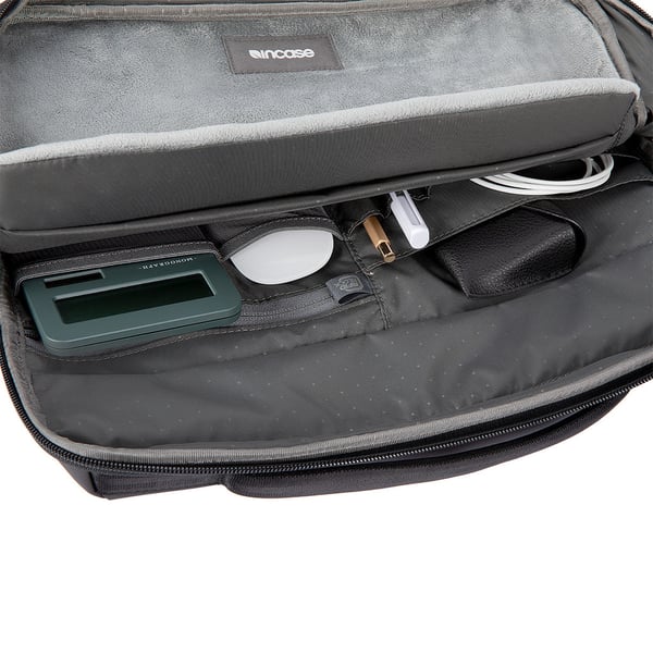 Incase INCO100736-BLK taske og etui til laptop 35,6 cm (14") Mappe Sort