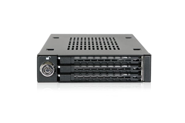 Pikkukuva 12 / 12: Icy Dock MB993SK-B asemapaikkaan asennettava paneeli 2,5/3,5" Liitinpaneeli Musta