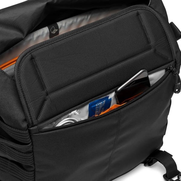 Lowepro MG 160 AW II budväska Svart