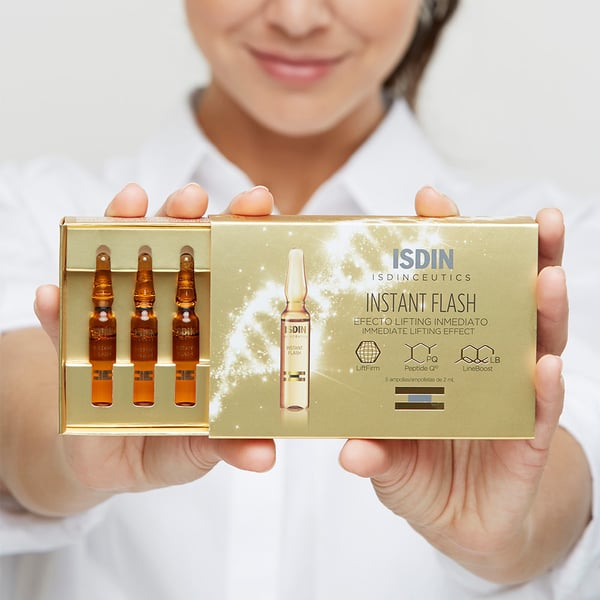 ISDIN Instant Flash Ansiktsserum 2 ml Kvinna