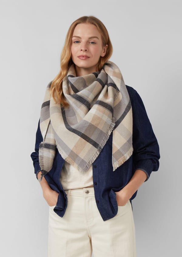 s.Oliver 2169580.80N9.ONESIZE halsbeklädnad Beige