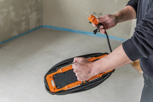 Brennenstuhl 9156480100 stikdåse 8 m 4 AC stikkontakt(er) Udendørs Anthracit, Sort, Grå, Orange