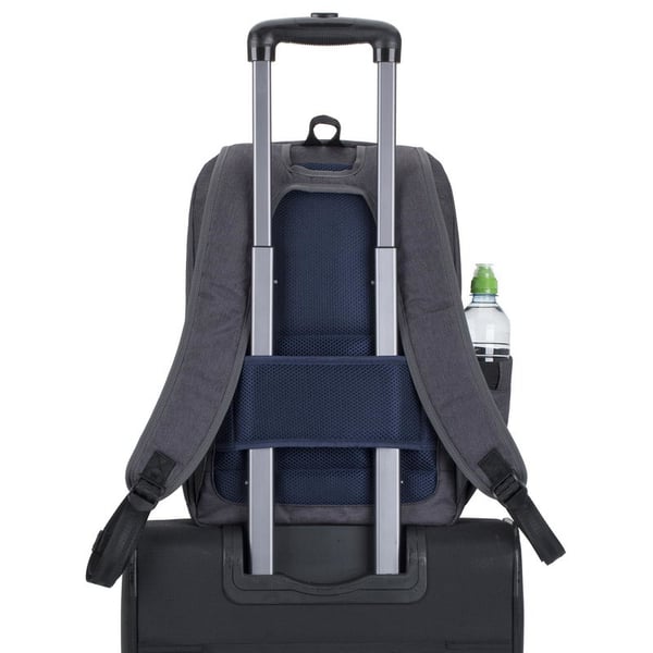 Rivacase 7760 39,6 cm (15.6") Ryggsäcksfodral Svart