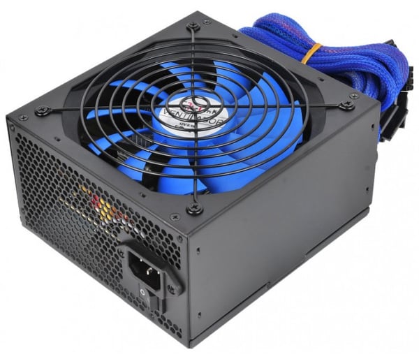 Pikkukuva 1 / 4: L-Link LL-PS-750-80+ virtalähdeyksikkö 750 W 20+4 pin ATX Musta