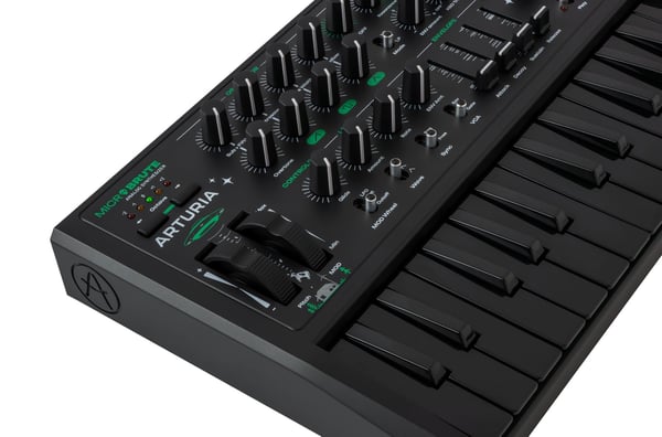 Arturia MicroBrute UFO Analog synthesizer Sort