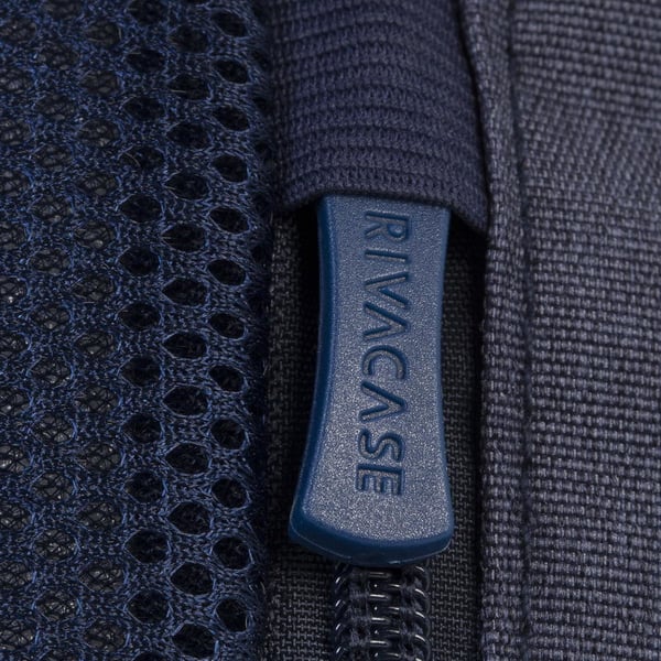 Pikkukuva 2 / 9: Rivacase 7760 39,6 cm (15.6") Reppukotelo Sininen