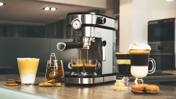 Miniatyrbild 10 av 11: Cecotec Cafelizzia 790 Steel Pro Halvautomatisk Espressomaskin 1,2 l