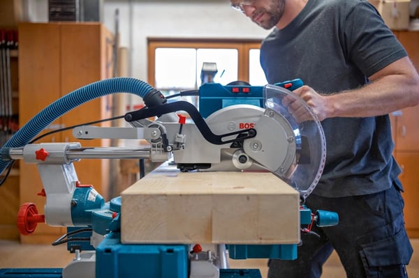 Bosch GCM 305-254 D PROFESSIONAL 4500 rpm 1500 W