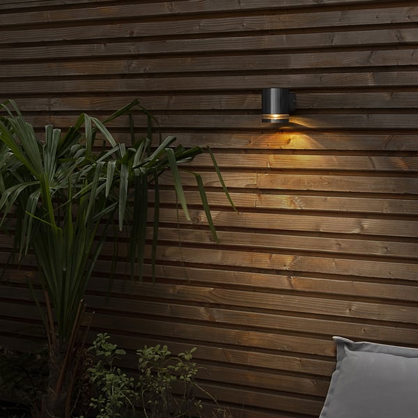 Pikkukuva 17 / 20: Smartwares 10.030.77 seinävalaistus LED