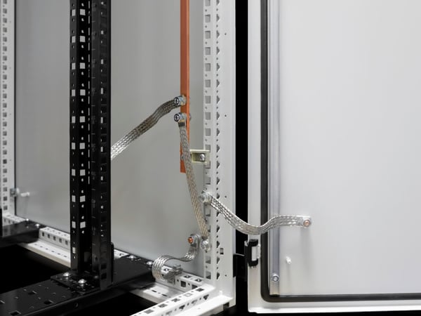 Miniatyrbild 2 av 2: Rittal 5302.028 rack tillbehör Bindningssats