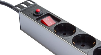 Miniatyrbillede 2 af 6: Alcasa GC-N0087 stikdåse 1,8 m 8 AC stikkontakt(er) Indendørs Sort, Sølv