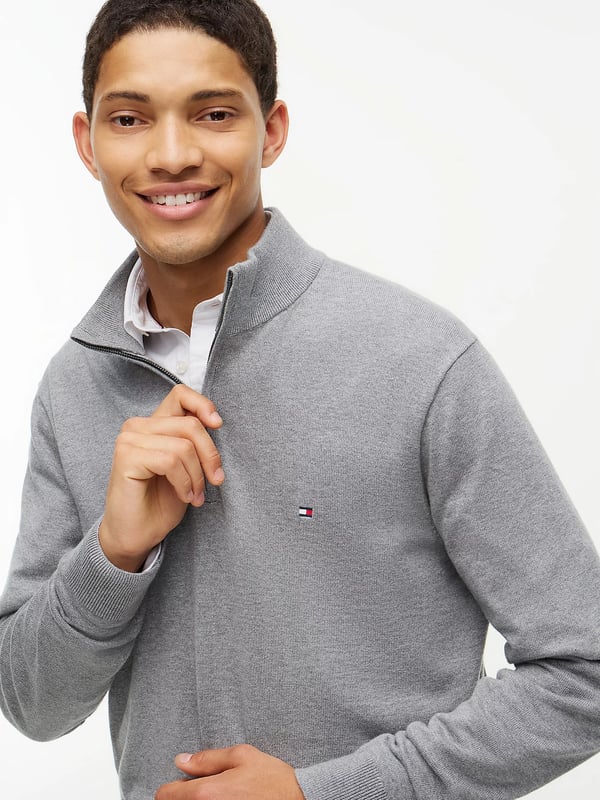 Pikkukuva 2 / 7: Tommy Hilfiger 8720637362259 collegepaita ja huppari Villapaita