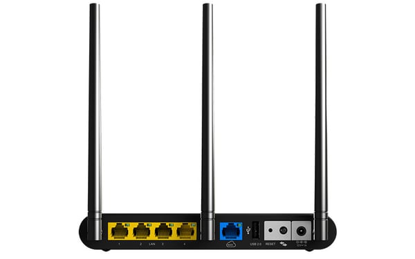 Strong Dual Band Router 750 trådlös router Snabb Ethernet Dual-band (2,4 GHz / 5 GHz) Vit