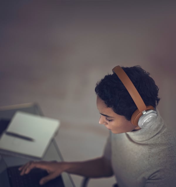 Bang & Olufsen BeoPlay HX Headset Kabel & trådløs Opkald/musik Bluetooth Aluminium, Brun