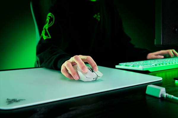 Pikkukuva 6 / 10: Razer Viper V3 Pro hiiri Pelaaminen Oikeakätinen RF Wireless + USB Type-C Optinen 35000 DPI