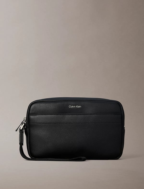 Miniatyrbillede 1 af 3: Calvin Klein LV04D1277GUB1 Polyurethan (PU) Sort