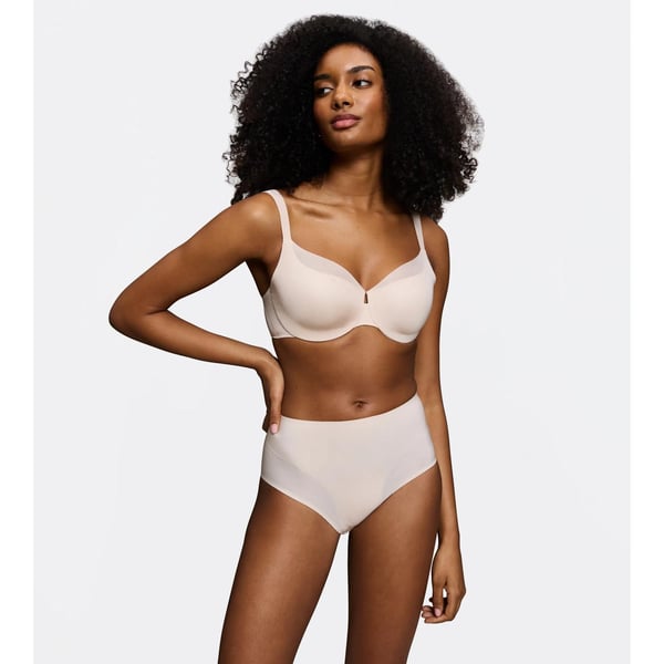 Triumph BMU Illusion Curve High-cut trusser Beige
