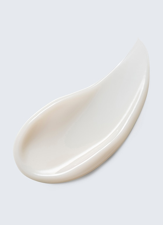 Pikkukuva 2 / 2: Estée Lauder Re-Nutriv Ultimate Diamond Päivä- ja yövoide Kasvot, Niska 30 ml