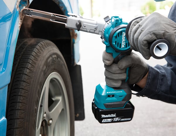Miniatyrbillede 2 af 16: Makita DBS180Z transportabel slibemaskine Slibemus Sort, Blå