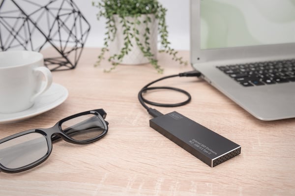 Pikkukuva 3 / 4: Digitus DA-71115 tallennusaseman kotelo SSD-kotelo Musta M.2