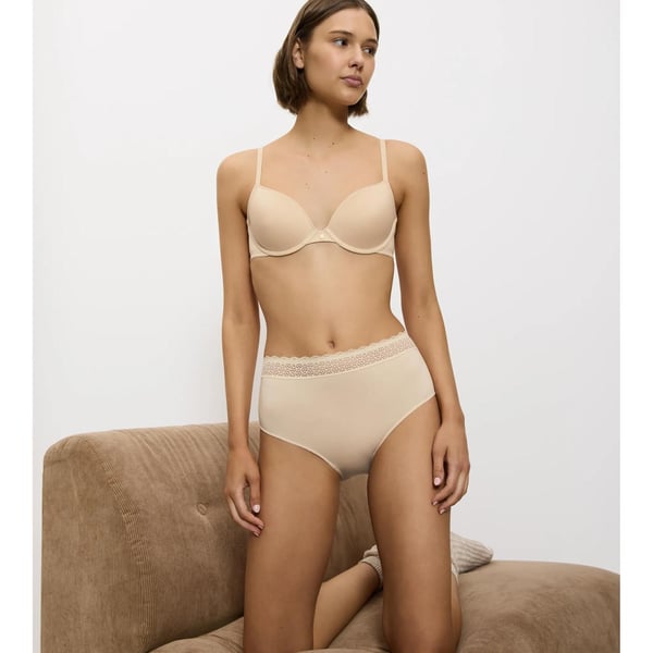 Triumph Feel of Modal High-cut trusser Beige