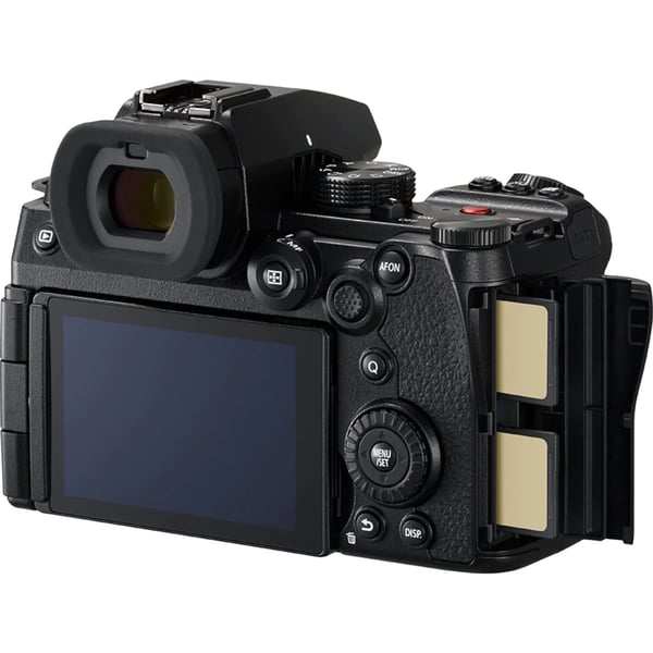 Panasonic Lumix DC-S5M2+ S-R1840 18–40 mm MILC-runko 24,2 MP CMOS 12000 x 8000 pikseliä Musta