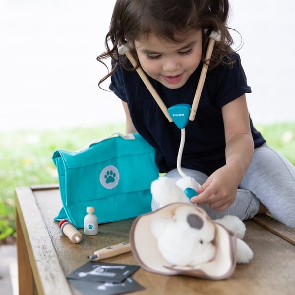 PlanToys Vet Set