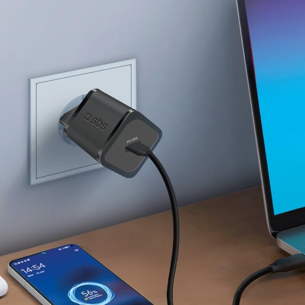 SBS TETRGAN1C30W oplader til mobil enhed Hovedtelefoner, Laptop, Smartphone, SmartWatch, Tablet Sort Vekselstrøm Hurtig opladning Indendørs