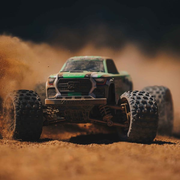 Miniatyrbild 16 av 17: ARRMA Granite Grom Mega 380 radiostyrd modell Monstertruck Elmotor 1:18