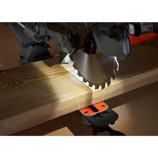 Miniatyrbild 4 av 16: Black & Decker BES701-QS geringssåg 1500 W