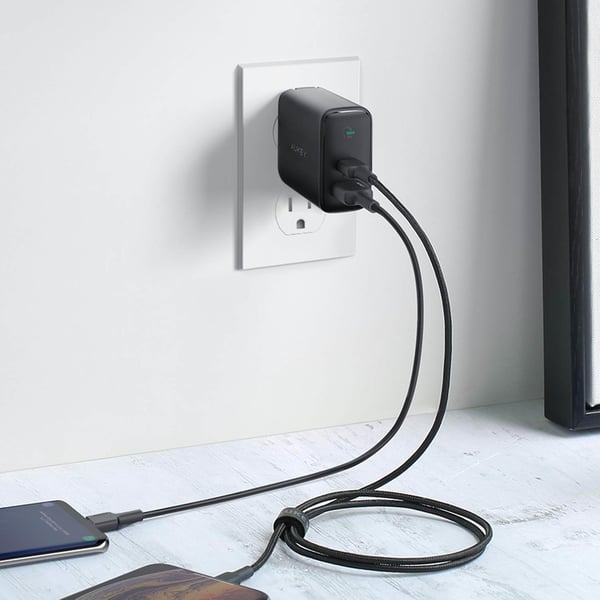AUKEY Focus Duo Universel Sort Vekselstrøm Indendørs