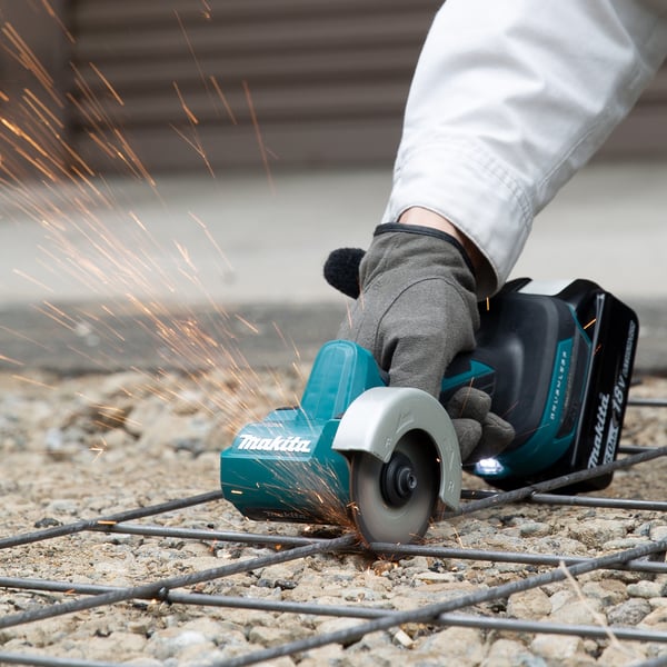Pikkukuva 6 / 22: Makita DMC300Z Akku-Winkelschleifer kulmahiomakone 7,6 cm 2000 RPM 820 g