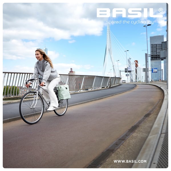 Pikkukuva 5 / 10: Basil SoHo Taka Polkupyörälaukku 41 L Polyuretaani Vihreä