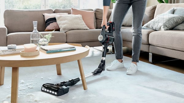 Bosch BBS712A stav støvsuger & elektrisk kost 2-i-1 stangstøvsuger Batteri Dry Hygiejnefilter Poseløs 0,3 L Grafit