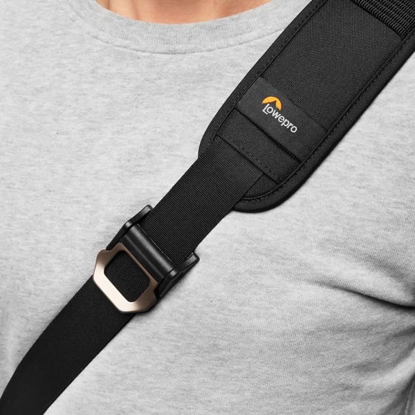 Lowepro MG 160 AW II budväska Svart
