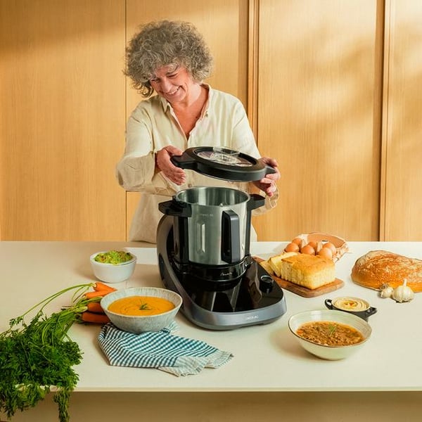 Cecotec Mambo CooKing Unique 2200 W 4,5 L Musta