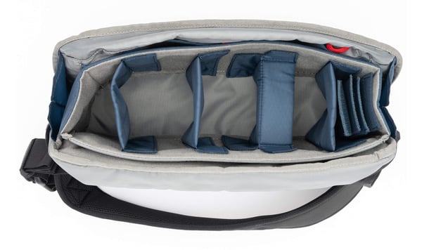 Think Tank PressPass Sling Hårt fodral Svart