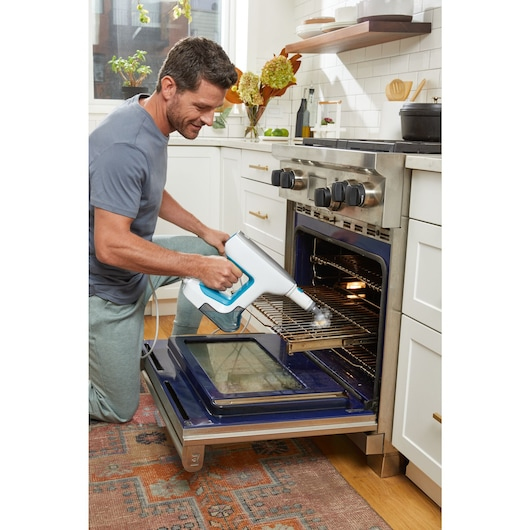 Miniatyrbillede 12 af 25: Black & Decker BHSM15FX08-QS damprenser Bærbar damprenser 0,5 L 1500 W Hvid