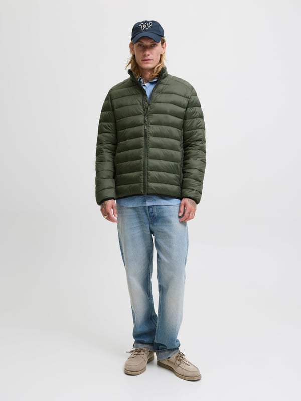 Jack & Jones 12280971_1647_S takki ja pusakka
