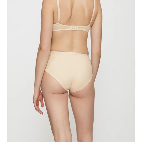 Triumph Amourette Charm Maxi Brief High-cut trusser Cremefarvet