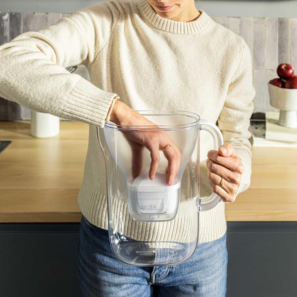 Brita Style Essential Kande vandfilter 2,4 L Sand, Transparent
