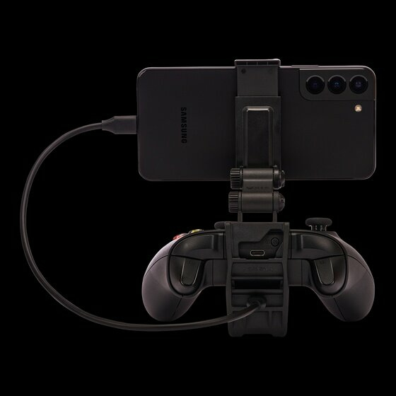 PowerA MOGA Play & Charge spelklämma för trådlösa Xbox-handkontroller