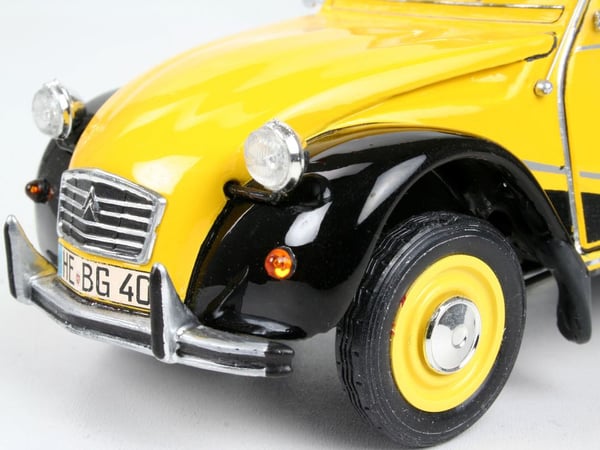 Miniatyrbillede 4 af 6: Revell Citroen 2CV CHARLESTON Bybil model Monteringssæt 1:24